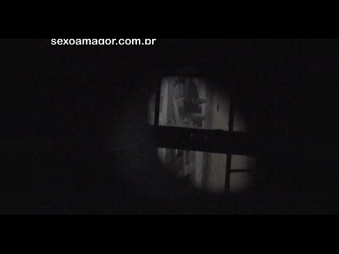 ❤️ Blondie estas sekrete filmita fare de najbara voyeur kaŝita malantaŭ kavaj brikoj ️❌ Fikado ĉe eo.poliglass34.ru ☑